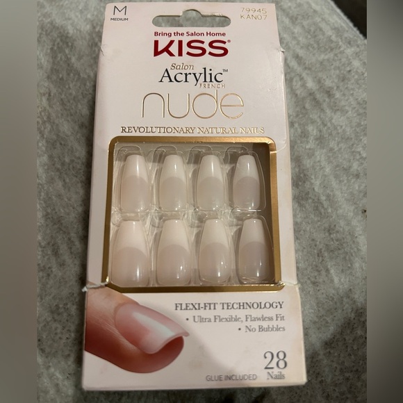 Kiss Acrylic Gel Press on Nails Bundle, short, medium & long artificial nails - Picture 2 of 7
